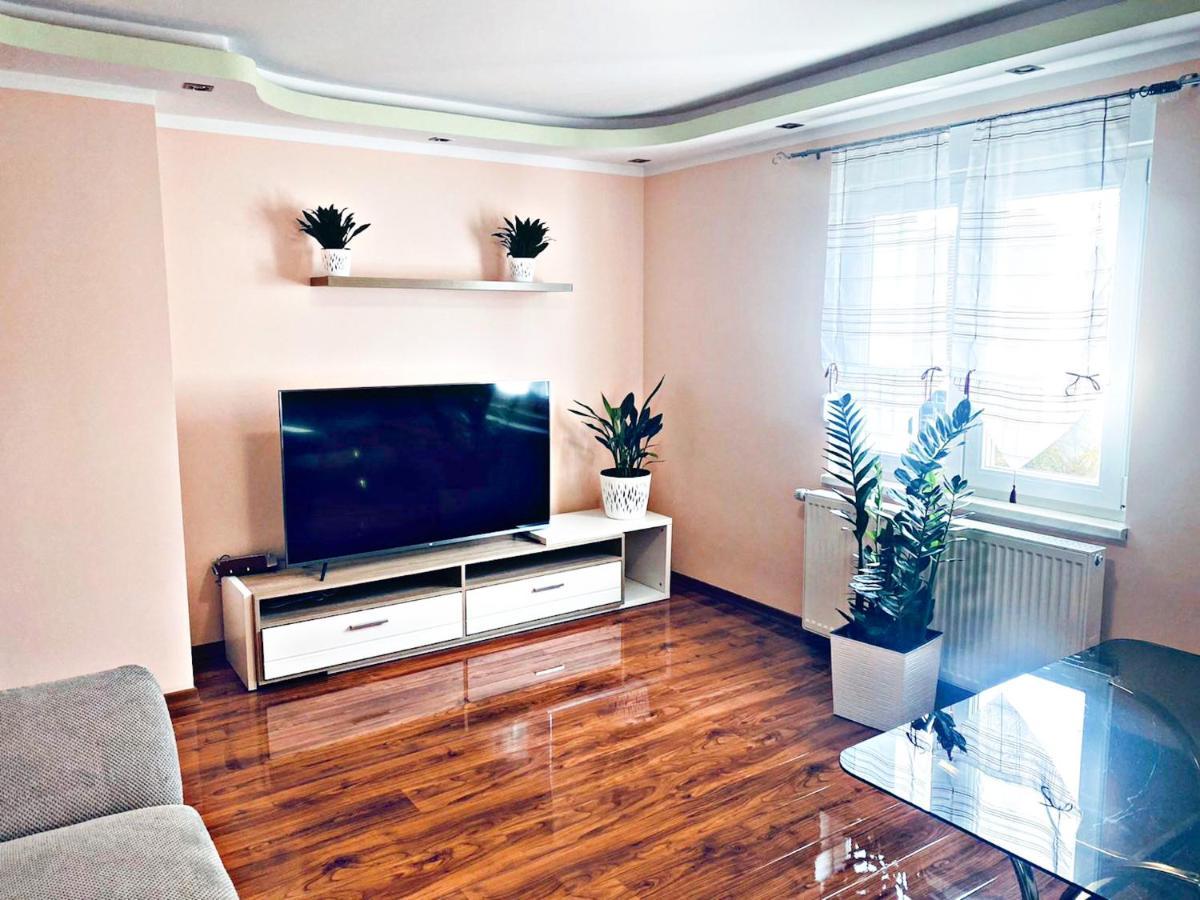 Extrem Ruhiges Apartment- Ost * Leipzig